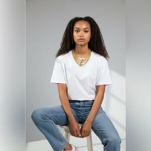 Beautiful Gold Tone Necklace